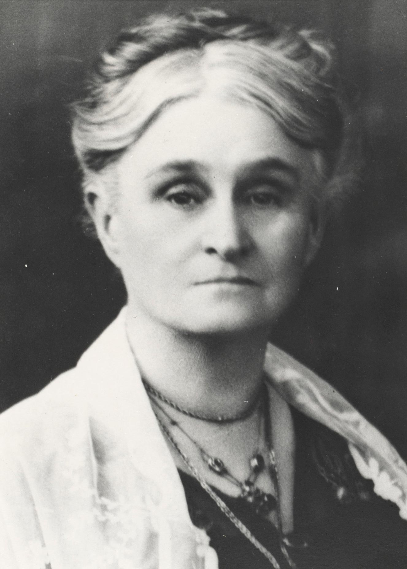 <p>Portrait of Edith Cowan, about 1922.</p>