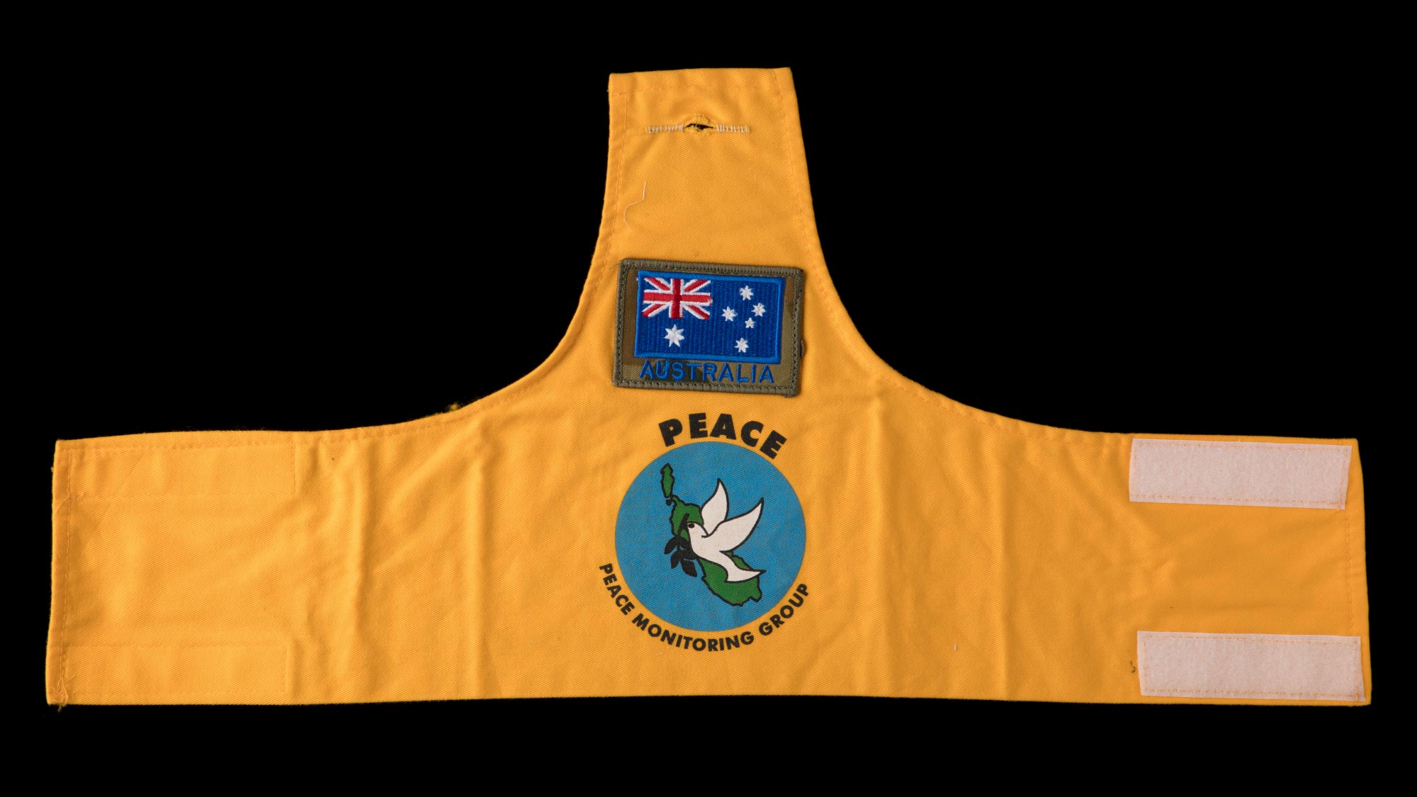 <p>Peace Monitoring Group armband</p>
