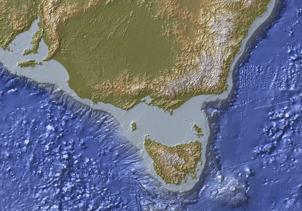 These maps show how the land bridge between Tasmania and the Australian mainland changed –and eventually disappeared –over time.