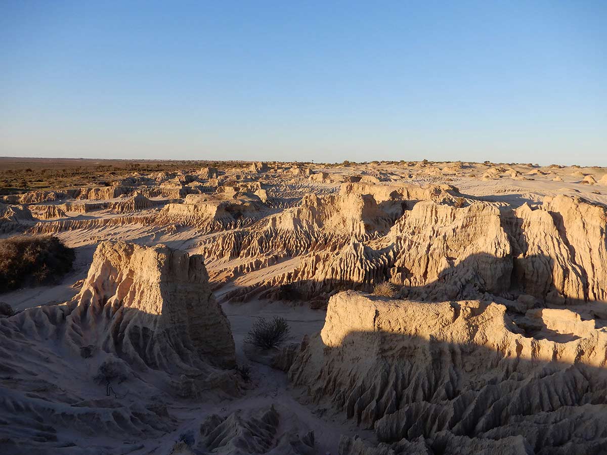 <p>Lake Mungo lunette, 2020</p>
