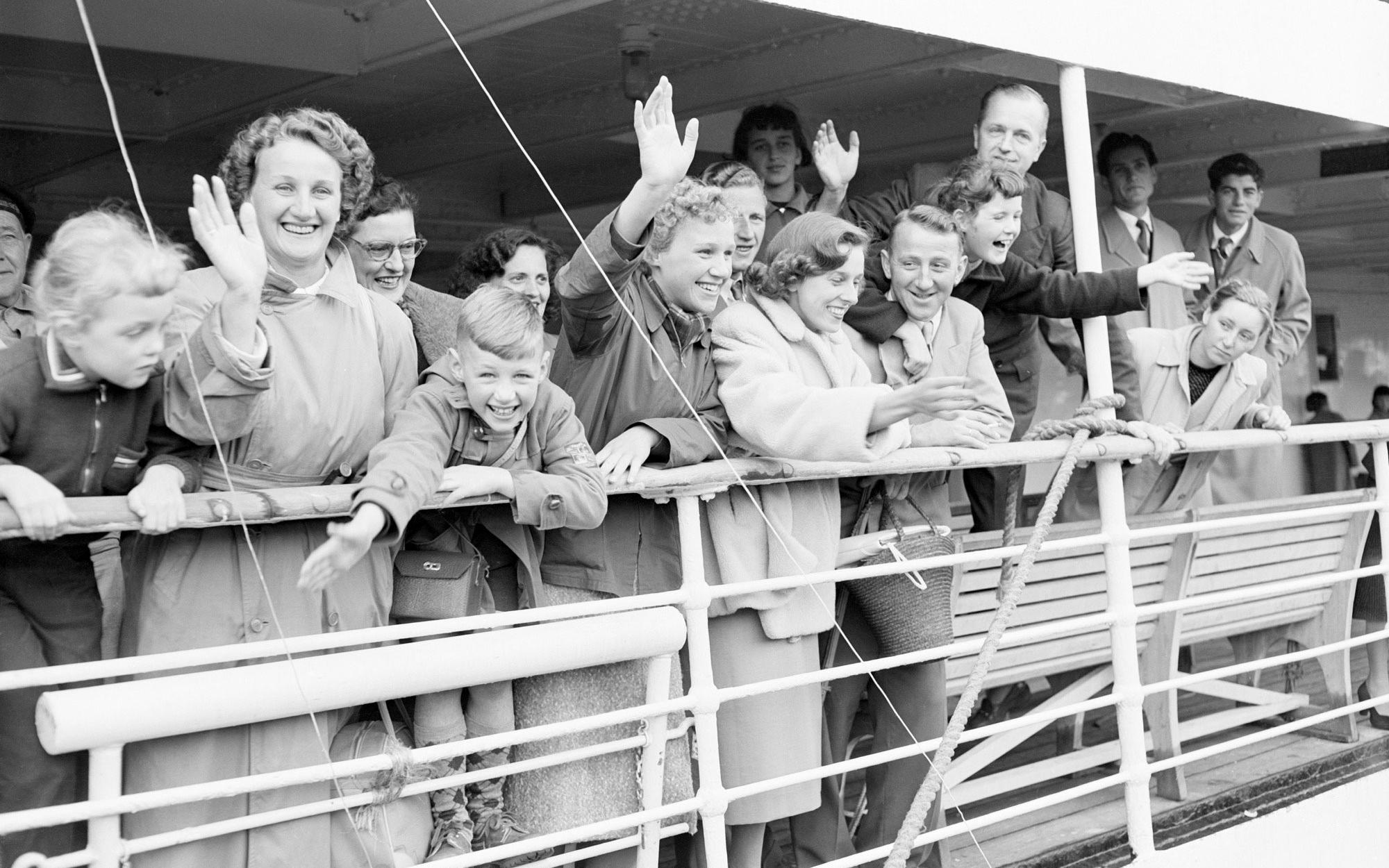 50,000th Dutch migrant arrives in Australia aboard the Sibajak, 1954.
